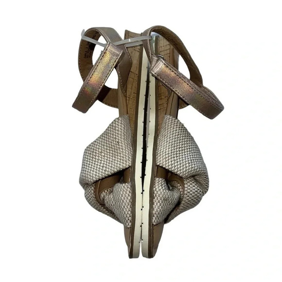 Dolce Vita DV Davis Rose Gold Canvas Sandal Size 3 - Picture 3 of 5